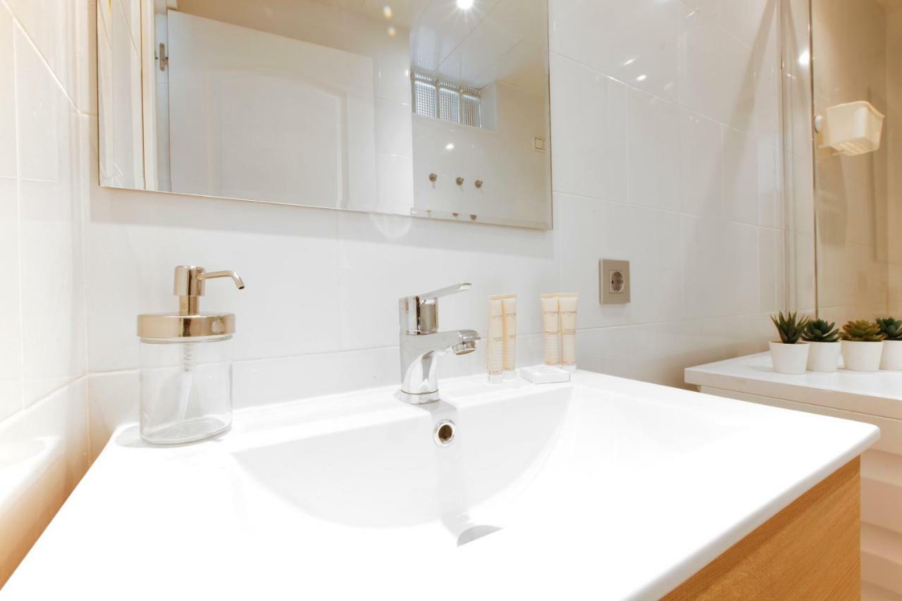 Picasso Apartament *
