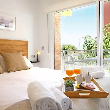 Picasso Suite Torremolinos Exterior photo